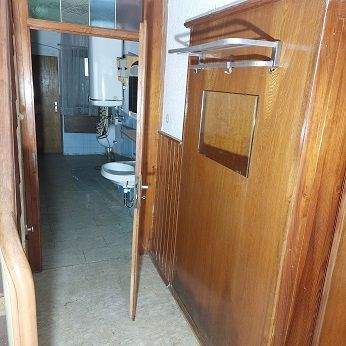 Eingangsbereich, Zugang zum Bad