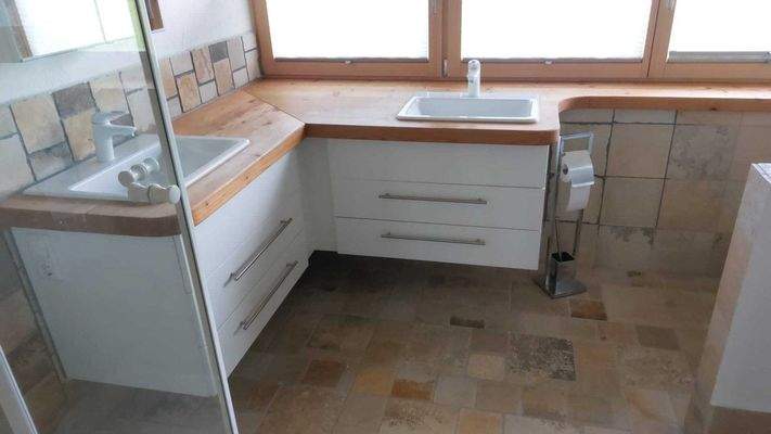 Badezimmer DG Wohnung