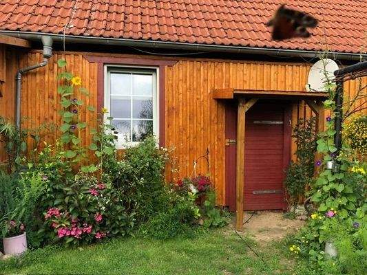 Rückseite des Hauses zum Garten