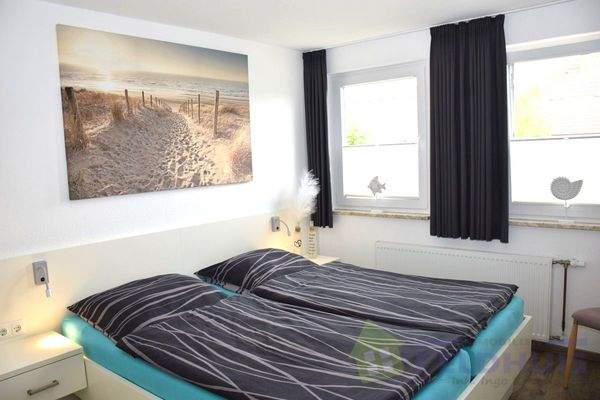 Wohnung 2  Schlafzimmer Bild 1