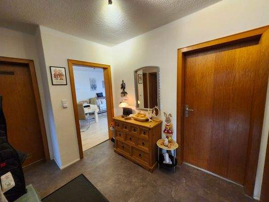 Diele Wohnung Erdgeschoß rechts.jpg