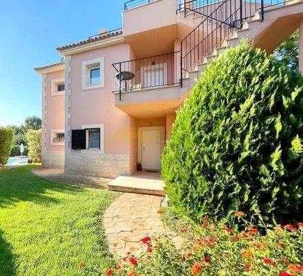 Hausansicht vom Garten