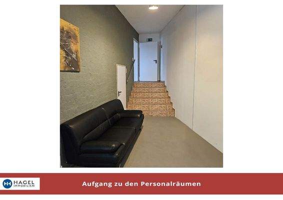 Aufgang zu den Personalräumen