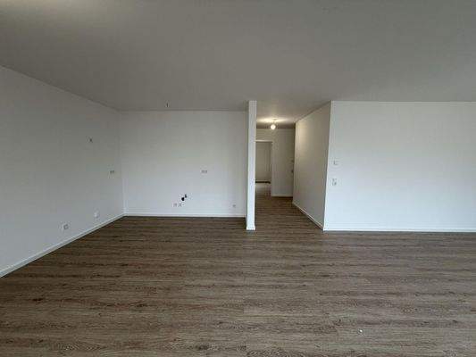 Großzügiges Wohn-/Esszimmer 