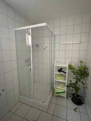 Badezimmer Kellergeschoss