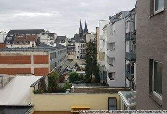 2-Zimmer-ETW mit DOM-Blick