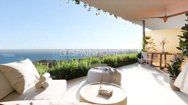 Stylish Apartments with Panoramic Views in Fuengirola