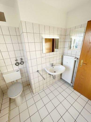 Modernisierte 3-Zimmer-Wohnung in Stade-Haddorf - Foto 2