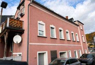 Wohn- und Geschäftshaus in Lichtenstein 