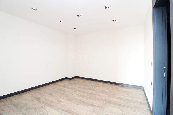 Detached Villas with Private Pool and Garden in Bursa Mudanya