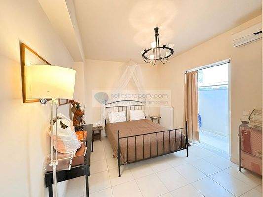 7721d5c0ff274e81a204b48f41b4ba84-original