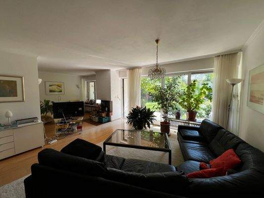 Wohnzimmer EG (2).JPG