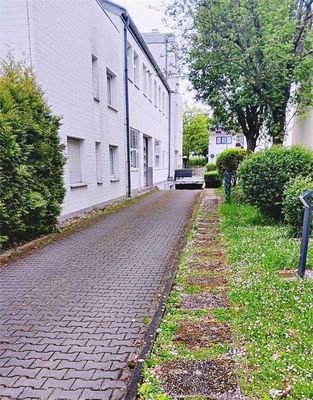 Zufahrt zur TG von Nordseite