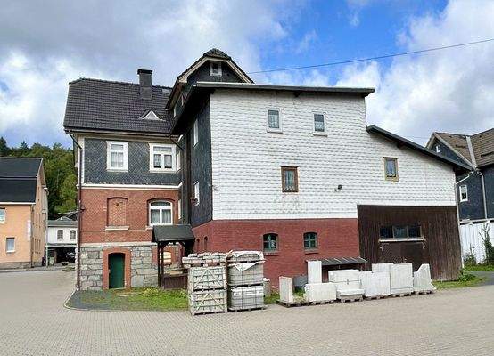 Hausrückseite, Anbau und Garage