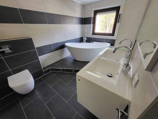 Badezimmer (exklusiv).jpg