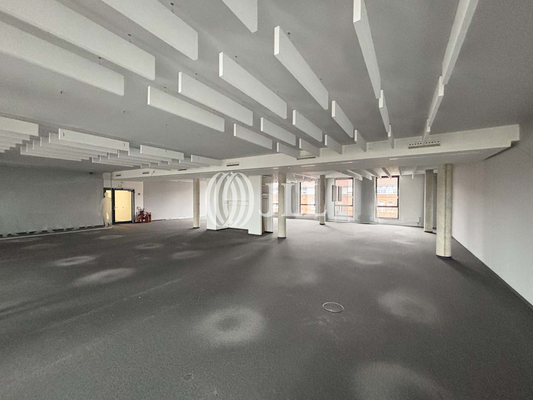 379 m² Büro - JLL