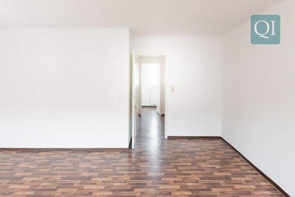 QI-6882 Schlafzimmer 1 OG 1-2