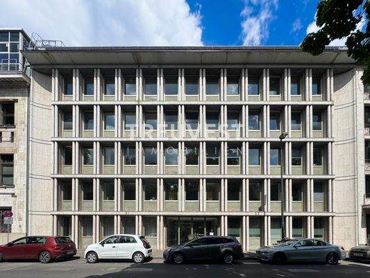 TREUVEST Büro mieten Düsseldorf-01