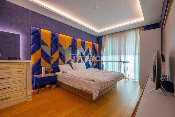 Forest-View Luxury Flat in a Project Near Mall in Sarıyer Istanbul
