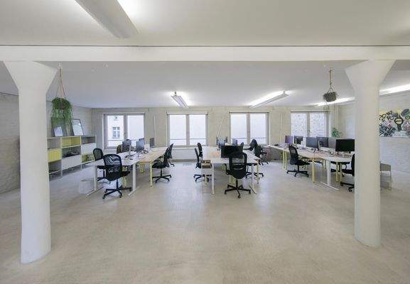 L 144 - 4. OG - Open Space