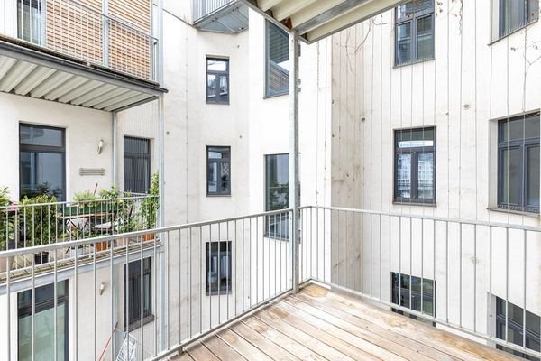 Balkon 8,5 m²