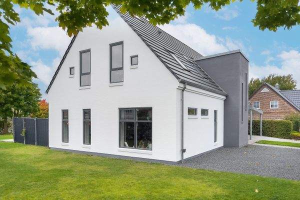 DI - Forbes Global Properties