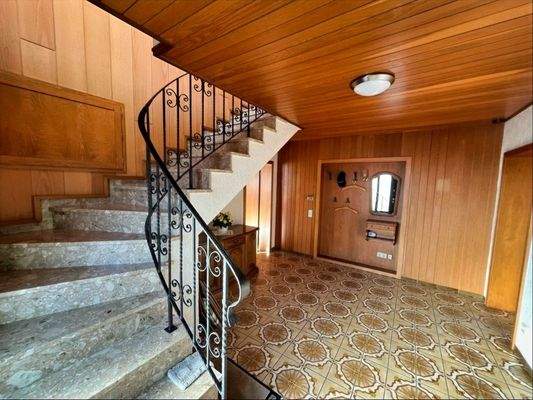 Diele / Treppenhaus EG