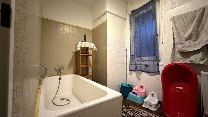 Haus B - Wohnung Bad