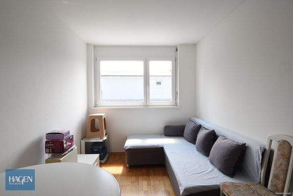 Kinderzimmer oder Büro