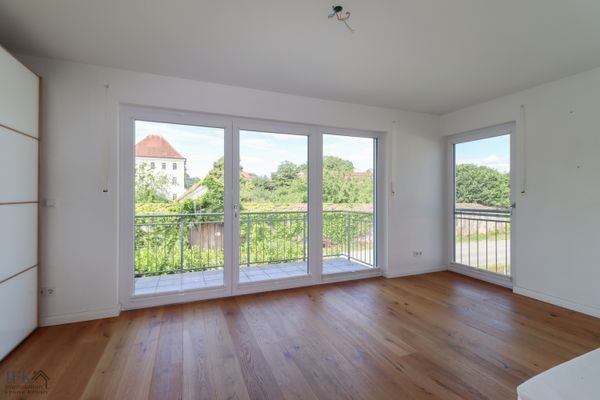 Schlafzimmer 2
