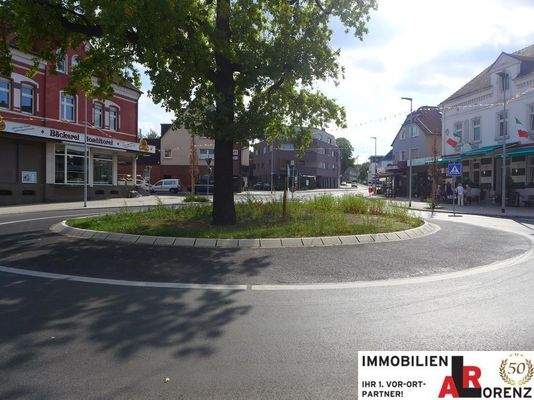 und Fachgeschäften.