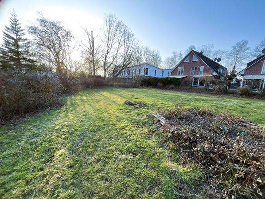 Großer hinterer Grundstücksbereich.jpg