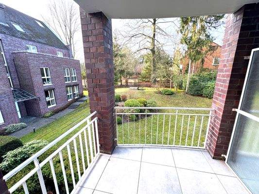 Balkon mit Gartenblick