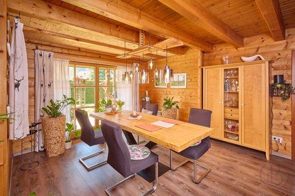 Essbereich mit Terrassenzugang