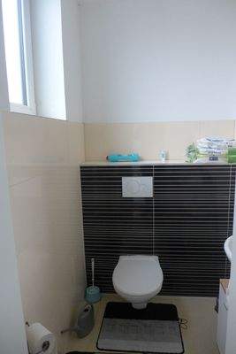 8. Gäste-WC mit Tageslicht 