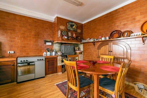 Rustikale Küche des Hauses