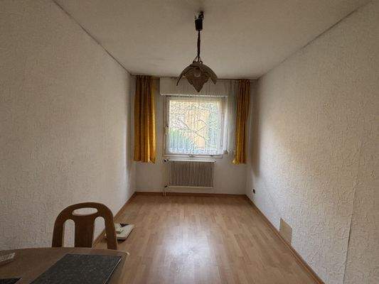 Kinder oder  Bürozimmer