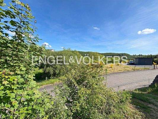 Blick vom Grundstück