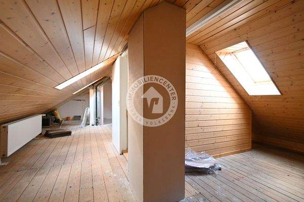 Haus LINKS - Dachboden (Blick 2)