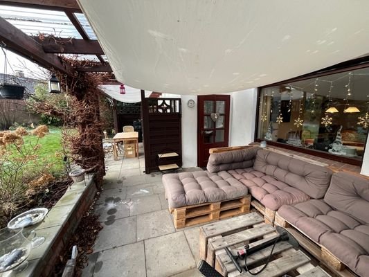überdachte Terrasse 