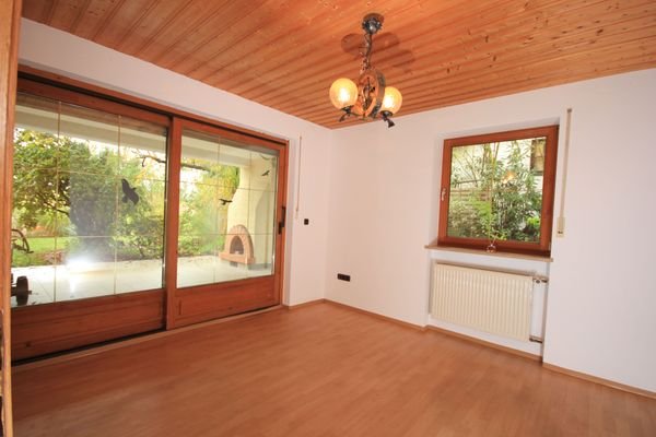 Büro UG