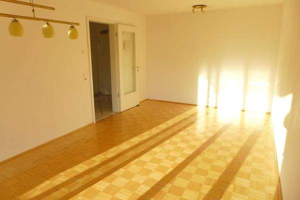 20d_wohliger Parkettboden.JPG