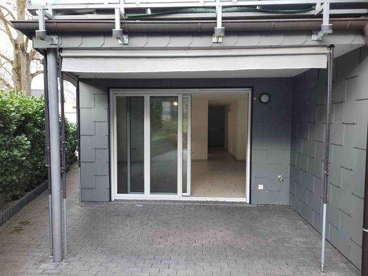 überdachte Terrasse