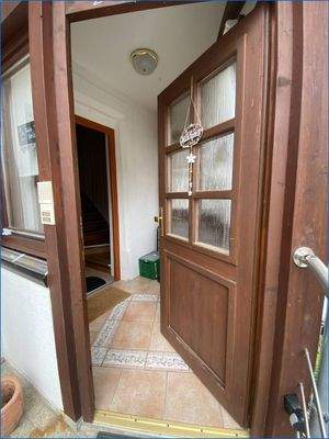 Eingang mit Windfang