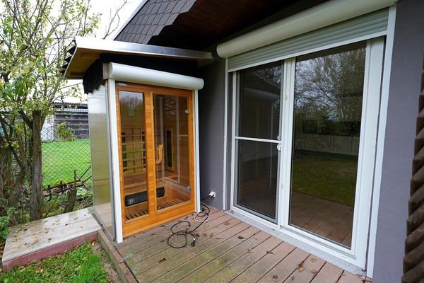 8 - Sauna.JPG