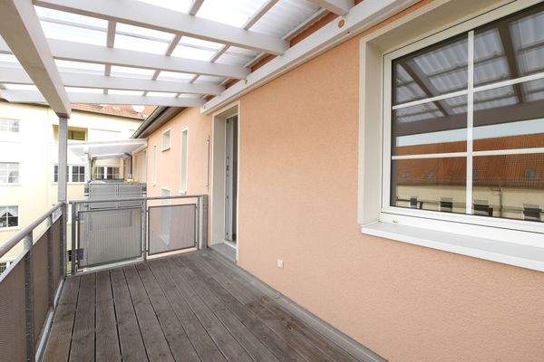 Einer der 12 Balkone nach Westen