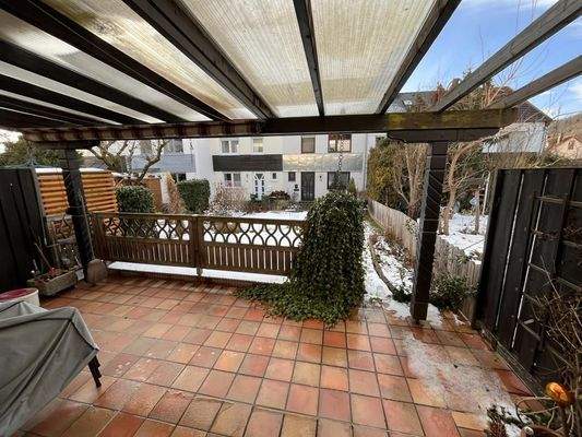 West-Terrasse und Garten