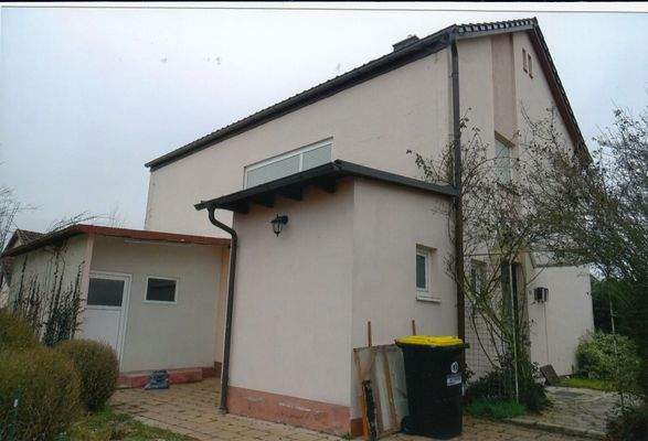 Wohnhaus Seitenansicht