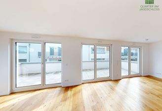 Heller Wohn- und Essbereich (2)