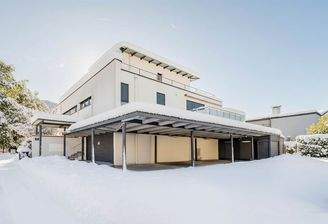 Im malerischen Stadtteil Aigen gelegen ...